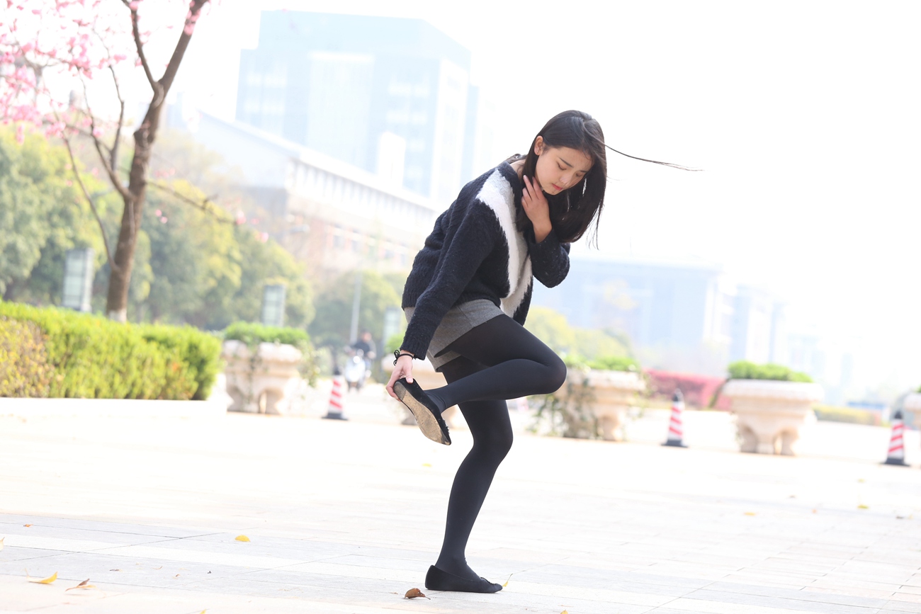 图片[25]-大西瓜爱牙膏-早期作品-S019 黑丝 3 [120P] – 速更版-美库