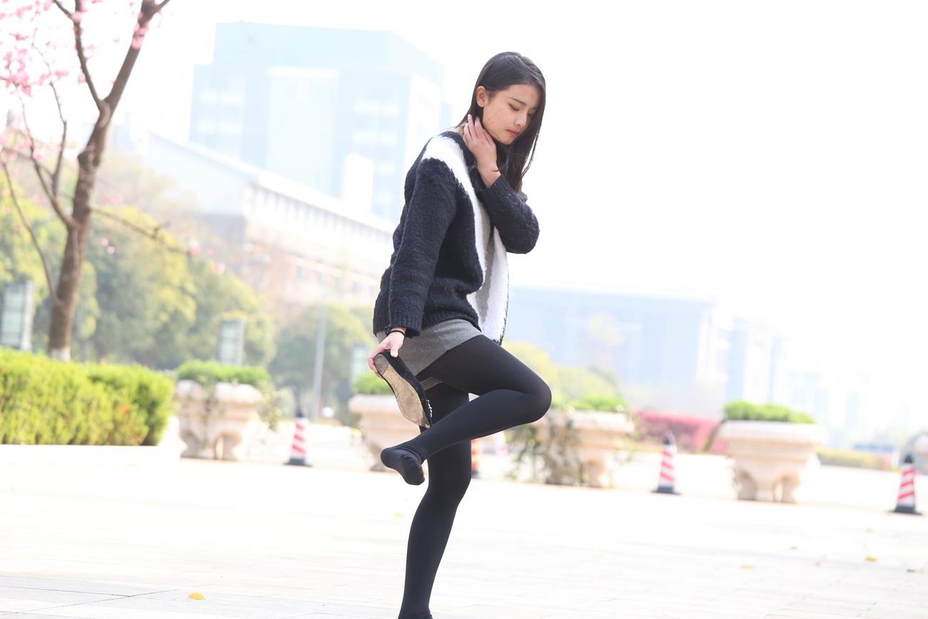 图片[24]-大西瓜爱牙膏-早期作品-S019 黑丝 3 [120P] – 速更版-美库