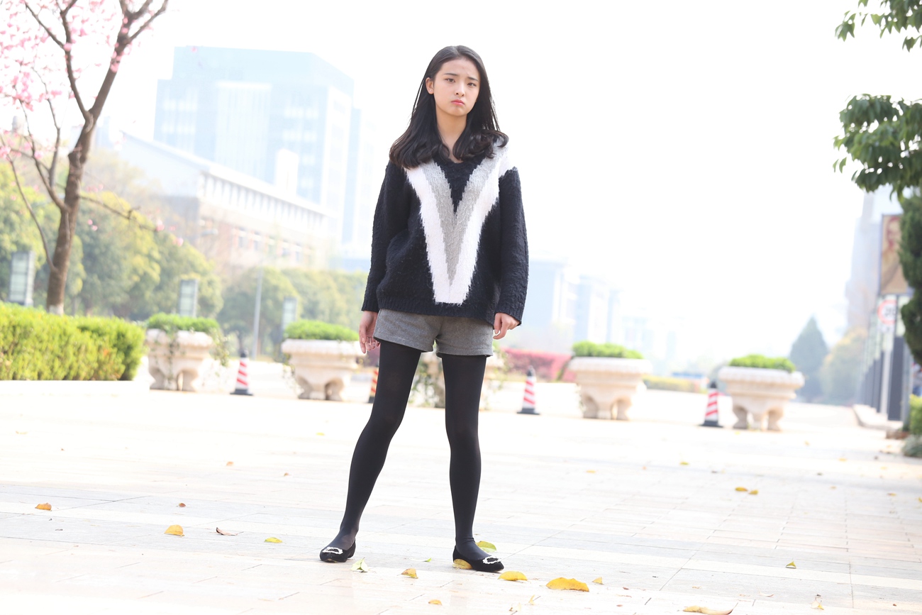 图片[32]-大西瓜爱牙膏-早期作品-S019 黑丝 3 [120P] – 速更版-美库