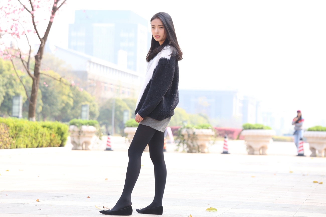 图片[34]-大西瓜爱牙膏-早期作品-S019 黑丝 3 [120P] – 速更版-美库