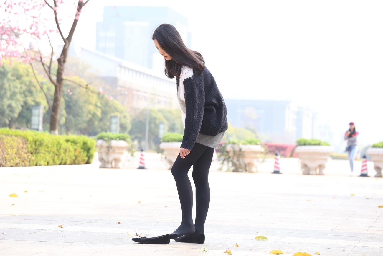 图片[35]-大西瓜爱牙膏-早期作品-S019 黑丝 3 [120P] – 速更版-美库