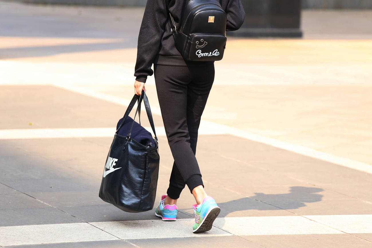 图片[95]-大西瓜爱牙膏-早期作品-S019 黑丝 3 [120P] – 速更版-美库