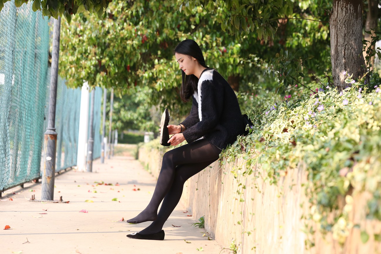 图片[10]-大西瓜爱牙膏-早期作品-S019 黑丝 4 [150P] – 速更版-美库