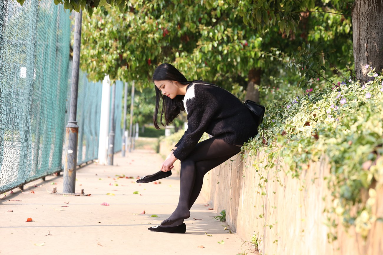 图片[11]-大西瓜爱牙膏-早期作品-S019 黑丝 4 [150P] – 速更版-美库