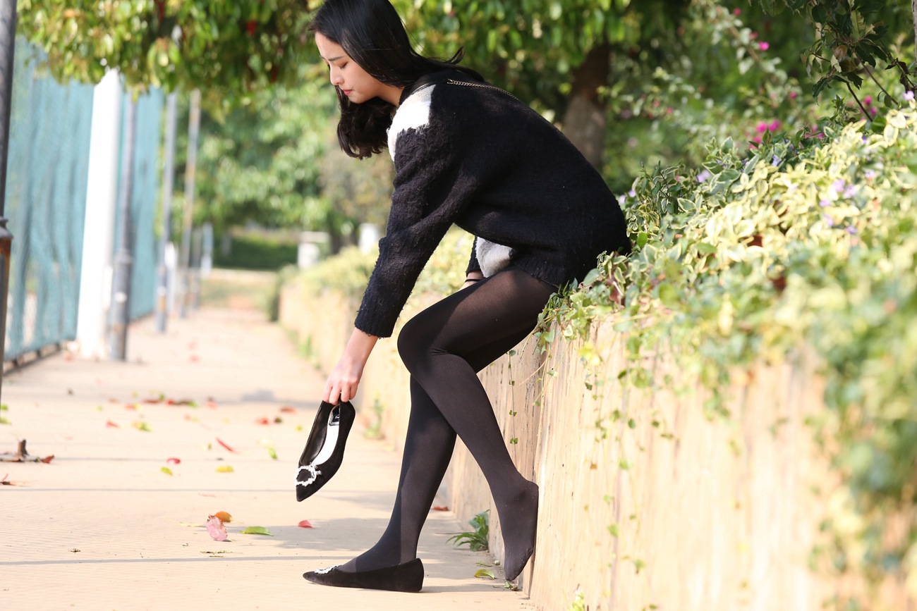 图片[21]-大西瓜爱牙膏-早期作品-S019 黑丝 4 [150P] – 速更版-美库