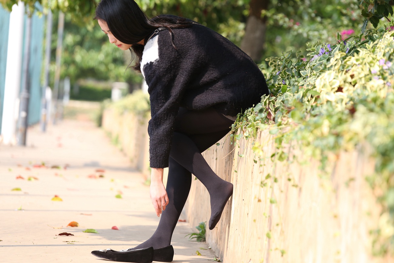 图片[25]-大西瓜爱牙膏-早期作品-S019 黑丝 4 [150P] – 速更版-美库