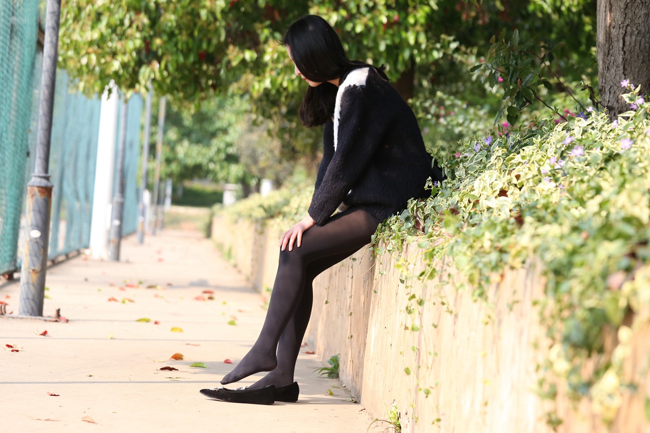 图片[30]-大西瓜爱牙膏-早期作品-S019 黑丝 4 [150P] – 速更版-美库