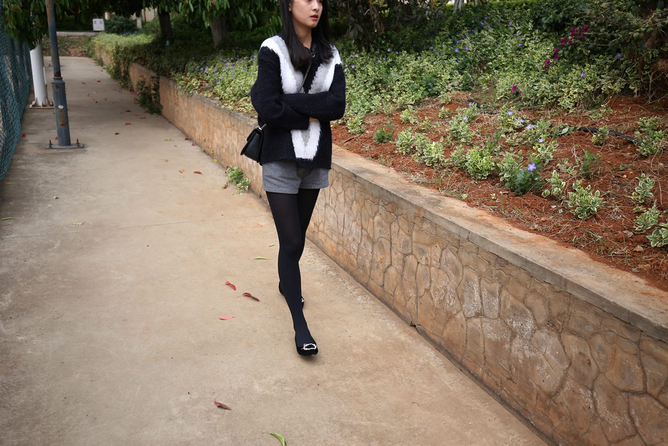 图片[137]-大西瓜爱牙膏-早期作品-S019 黑丝 4 [150P] – 速更版-美库