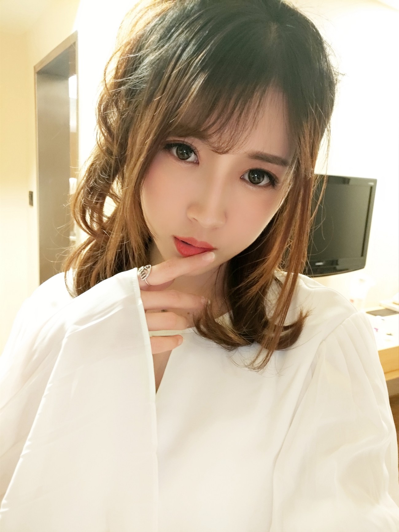 图片[39]-小女巫露娜 – OL风肤色连裤袜[40P] – 速更版-美库