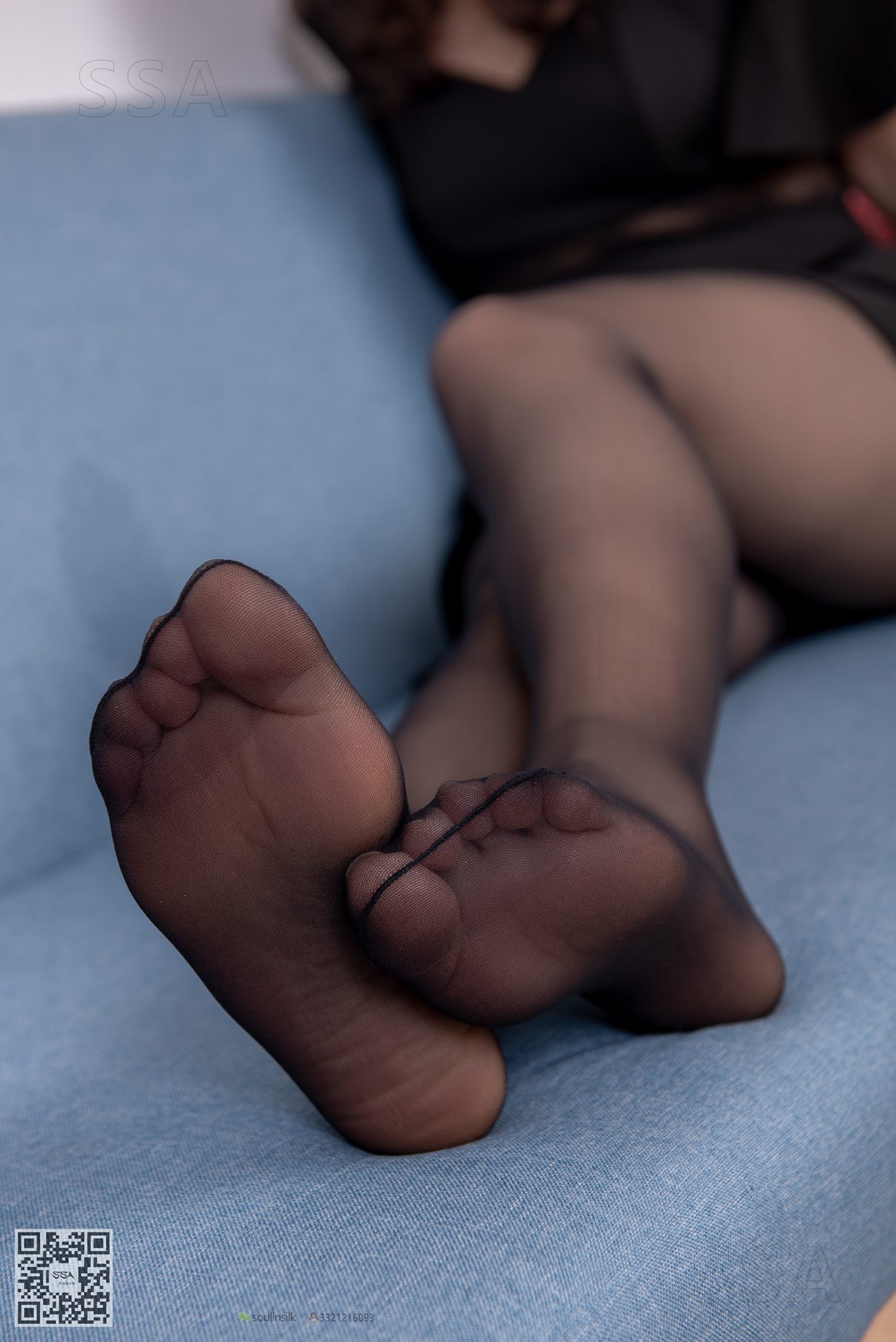 图片[77]-[SSA丝社]超清写真 NO.196 冷冷 的黑色镂空短裙黑丝穿搭[141P] – 速更版-美库