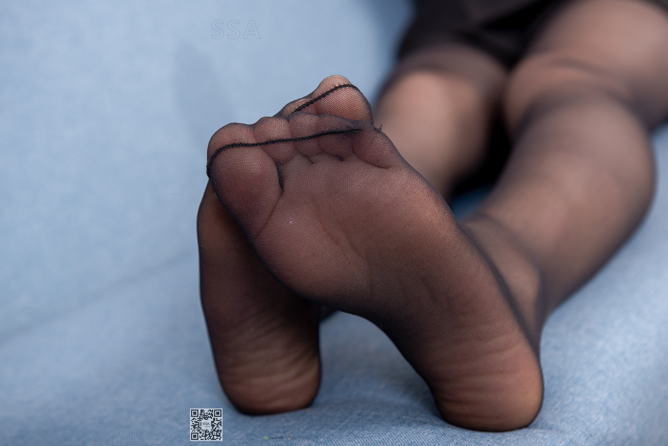 图片[84]-[SSA丝社]超清写真 NO.196 冷冷 的黑色镂空短裙黑丝穿搭[141P] – 速更版-美库