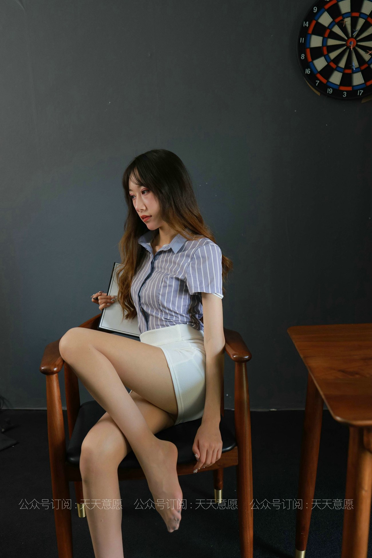 图片[32]-[IESS异思趣向] 2021.06.11 丝享家 829：怡怡《长腿实习生》[89P] – 速更版-美库