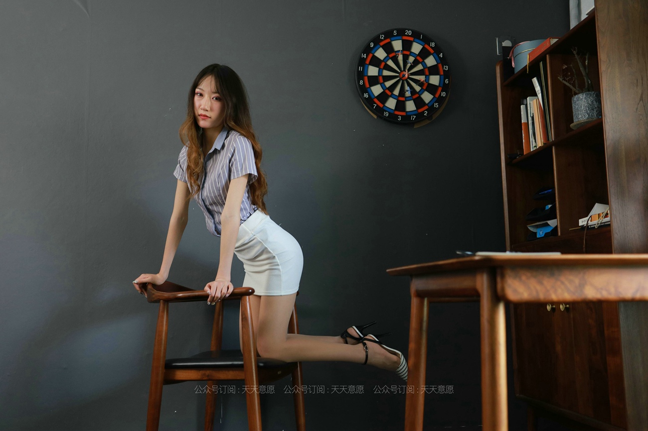 图片[61]-[IESS异思趣向] 2021.06.11 丝享家 829：怡怡《长腿实习生》[89P] – 速更版-美库