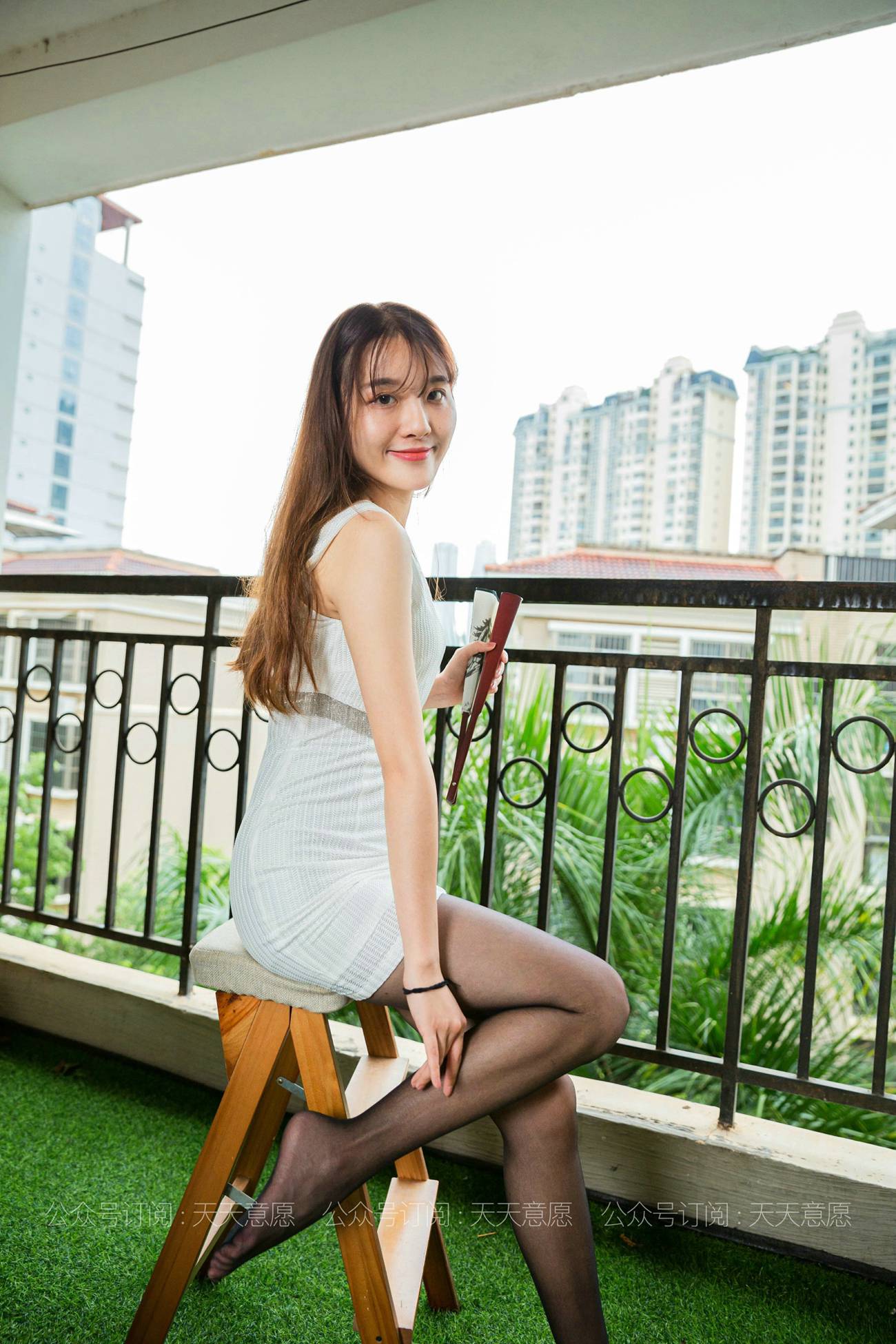 图片[17]-[IESS异思趣向] 2021.06.12 丝享家 830：婉苹《阳台上的一缕白》[89P] – 速更版-美库