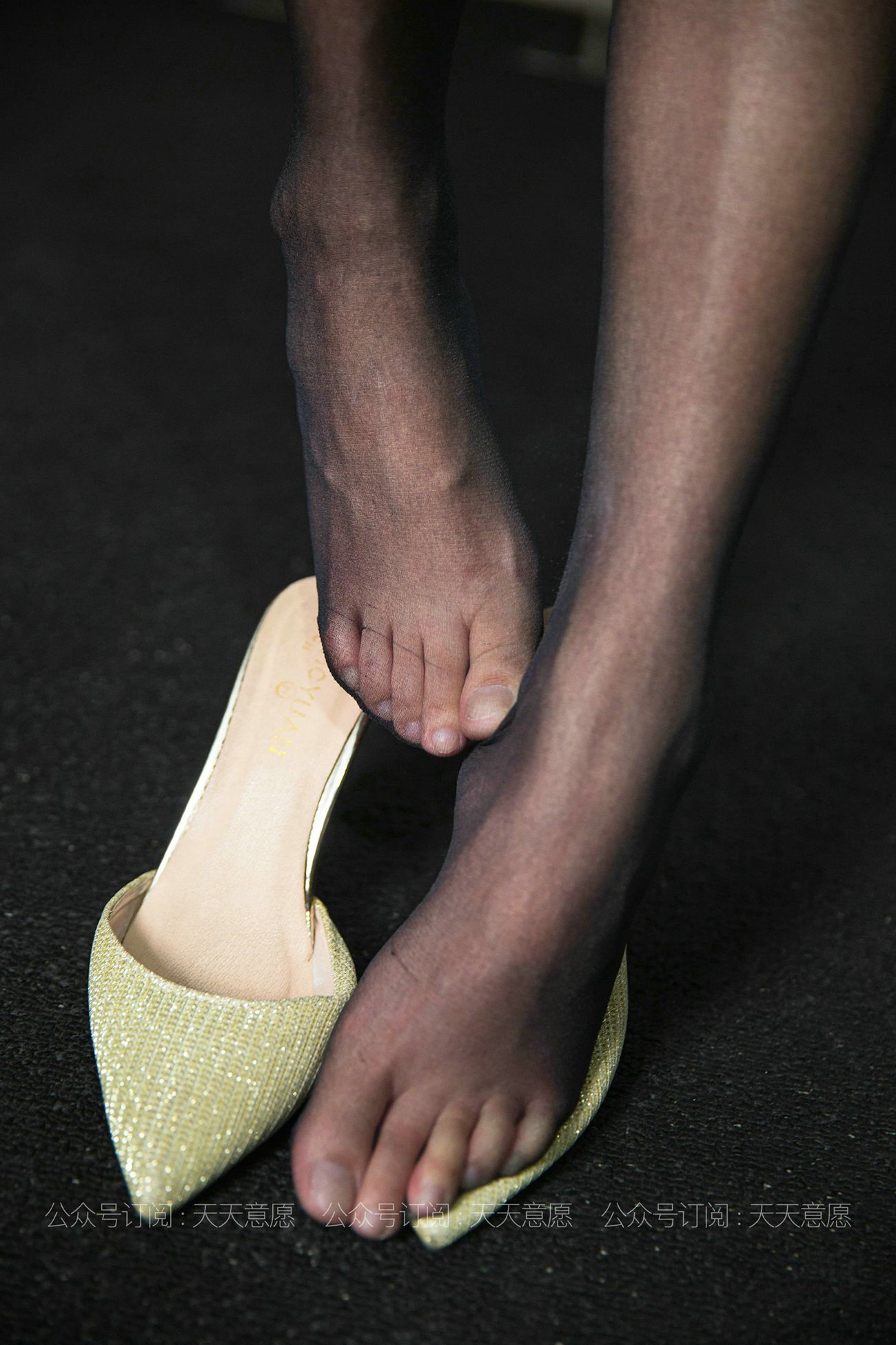 图片[76]-[IESS异思趣向] 2021.06.12 丝享家 830：婉苹《阳台上的一缕白》[89P] – 速更版-美库