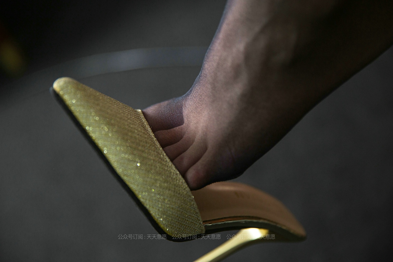 图片[78]-[IESS异思趣向] 2021.06.12 丝享家 830：婉苹《阳台上的一缕白》[89P] – 速更版-美库