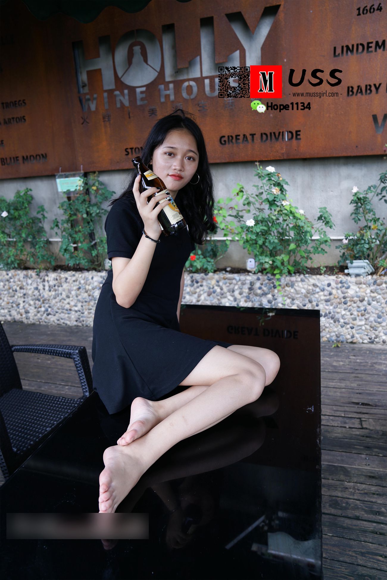 图片[37]-[MussGirl慕丝女郎]NO.050 裸足女神小玉只愿意默默的做你们的美足小姐姐[168P] – 速更版-美库