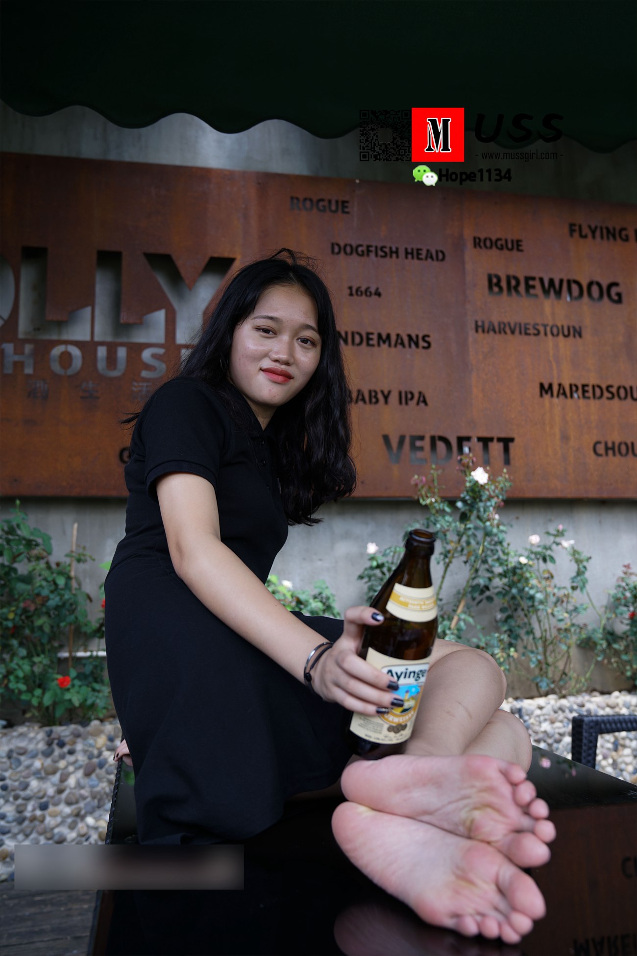 图片[46]-[MussGirl慕丝女郎]NO.050 裸足女神小玉只愿意默默的做你们的美足小姐姐[168P] – 速更版-美库