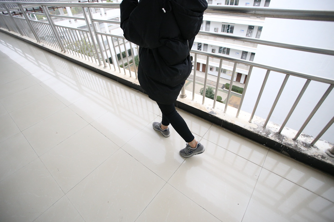 图片[13]-大西瓜爱牙膏-早期作品-S021 短丝 [229P] – 速更版-美库