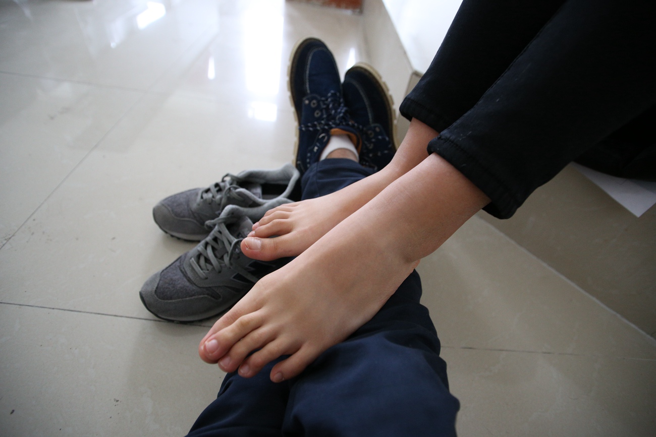 图片[118]-大西瓜爱牙膏-早期作品-S022 裸足 [156P] – 速更版-美库