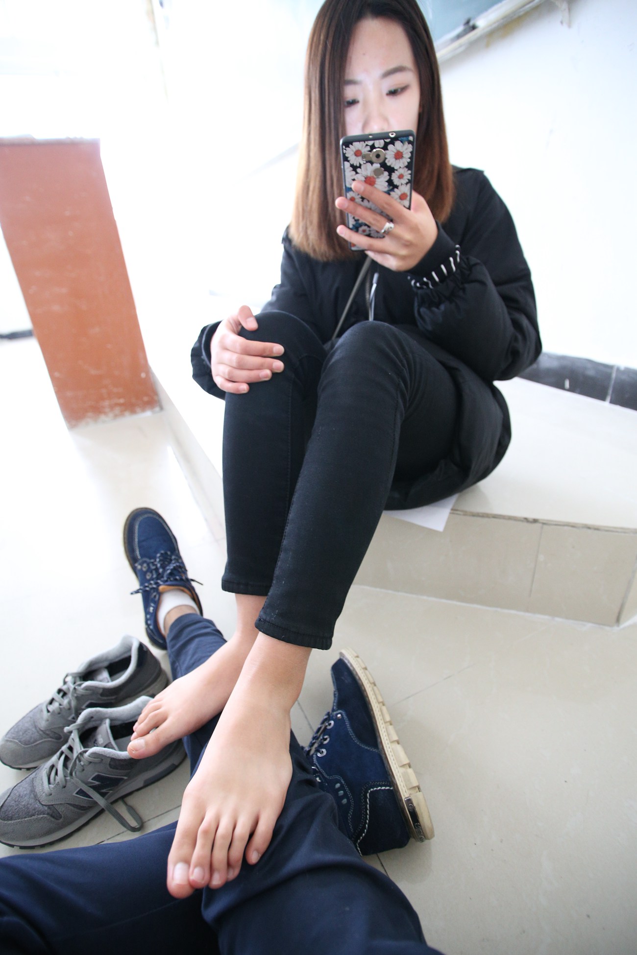 图片[123]-大西瓜爱牙膏-早期作品-S022 裸足 [156P] – 速更版-美库