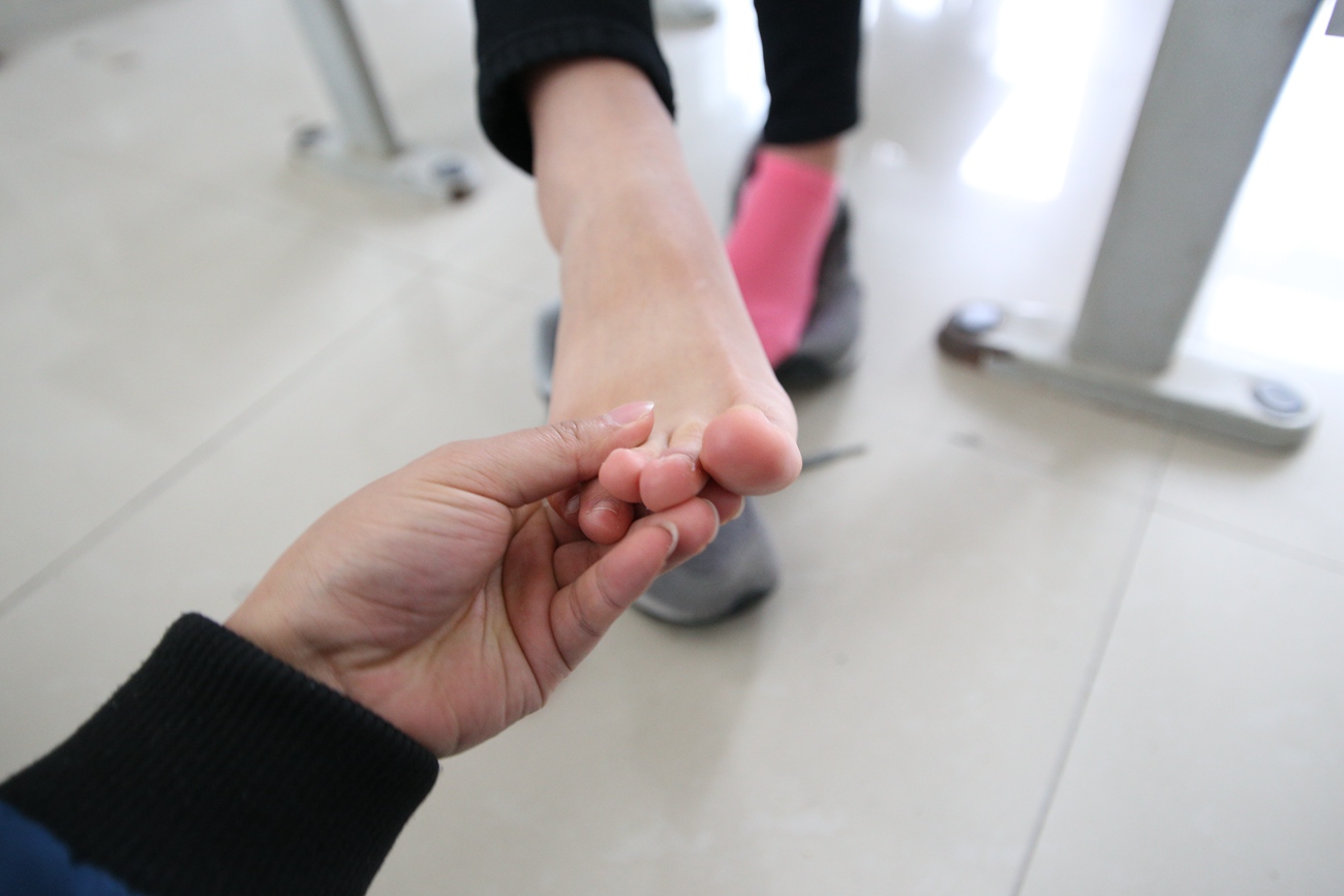 图片[157]-大西瓜爱牙膏-早期作品-S022 裸足 [156P] – 速更版-美库