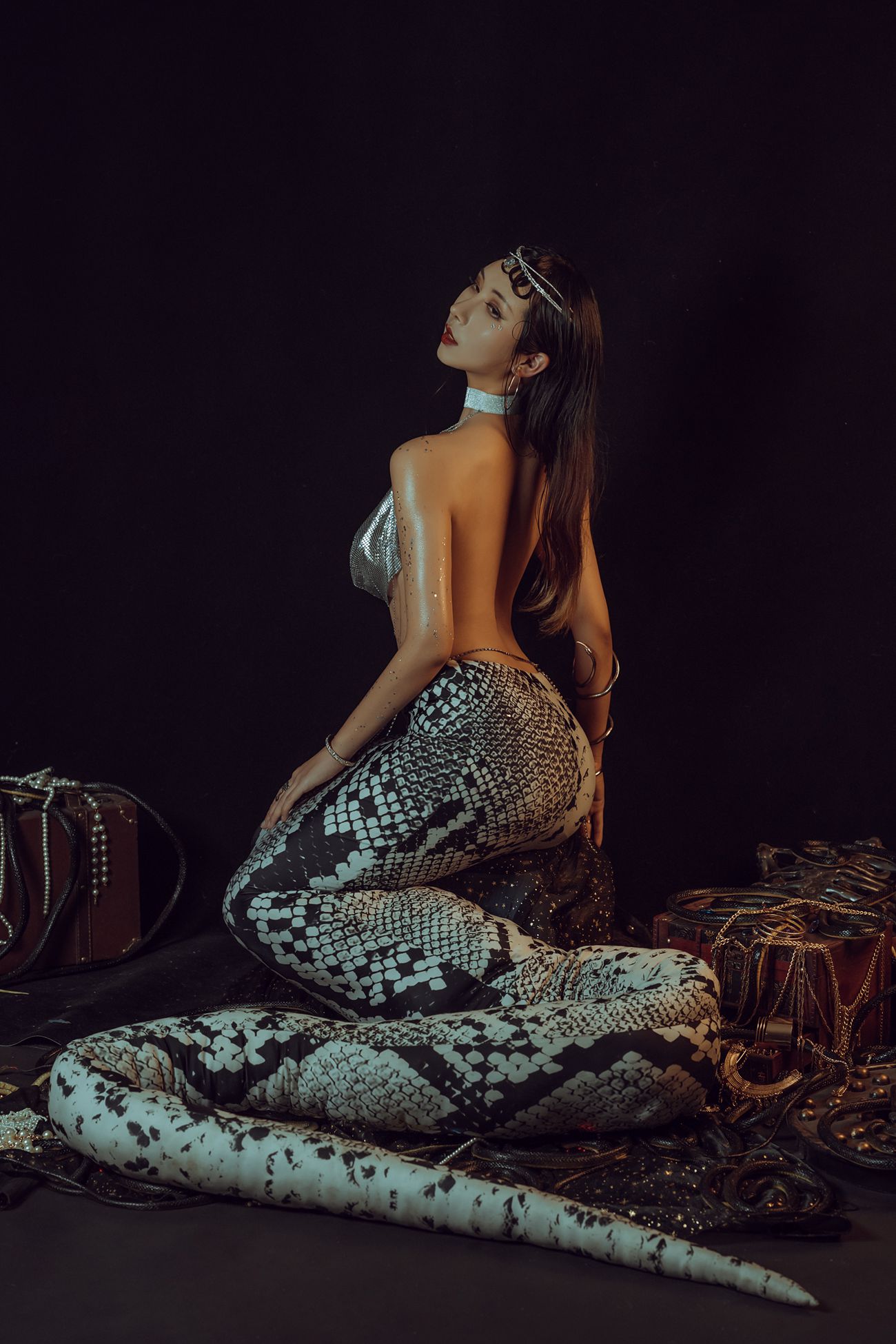 图片[37]-云溪溪 – 奶桃蛇姬[40P] – 速更版-美库