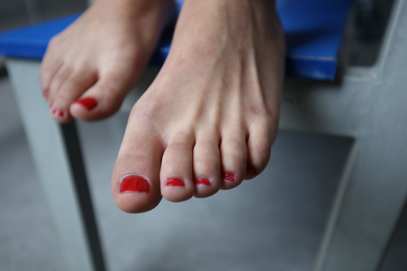 图片[56]-大西瓜爱牙膏-早期作品-S024 裸足+长丝 [315P] – 速更版-美库