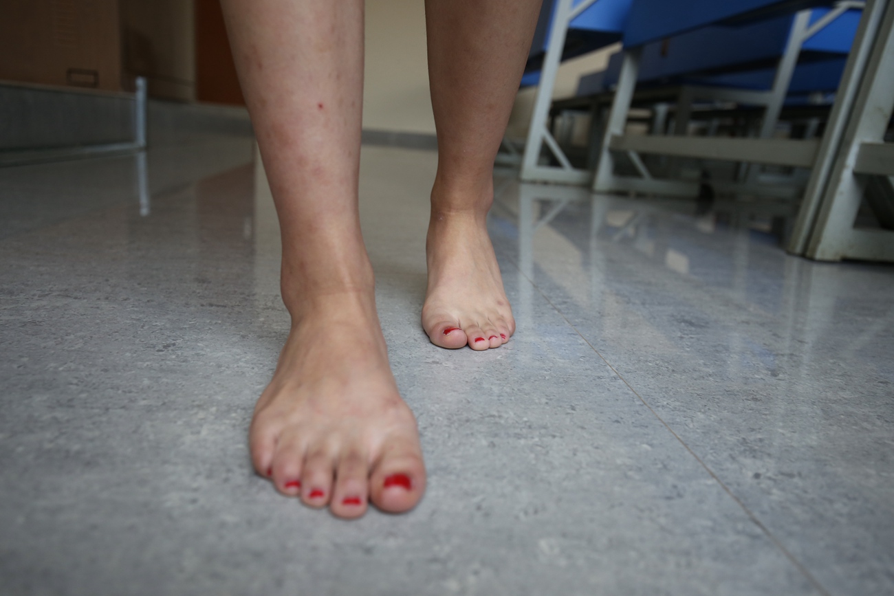 图片[84]-大西瓜爱牙膏-早期作品-S024 裸足+长丝 [315P] – 速更版-美库