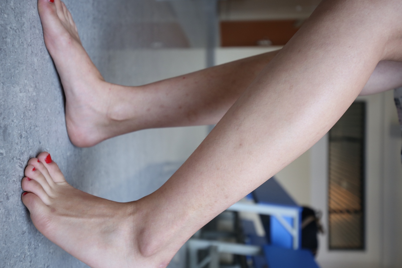 图片[110]-大西瓜爱牙膏-早期作品-S024 裸足+长丝 [315P] – 速更版-美库