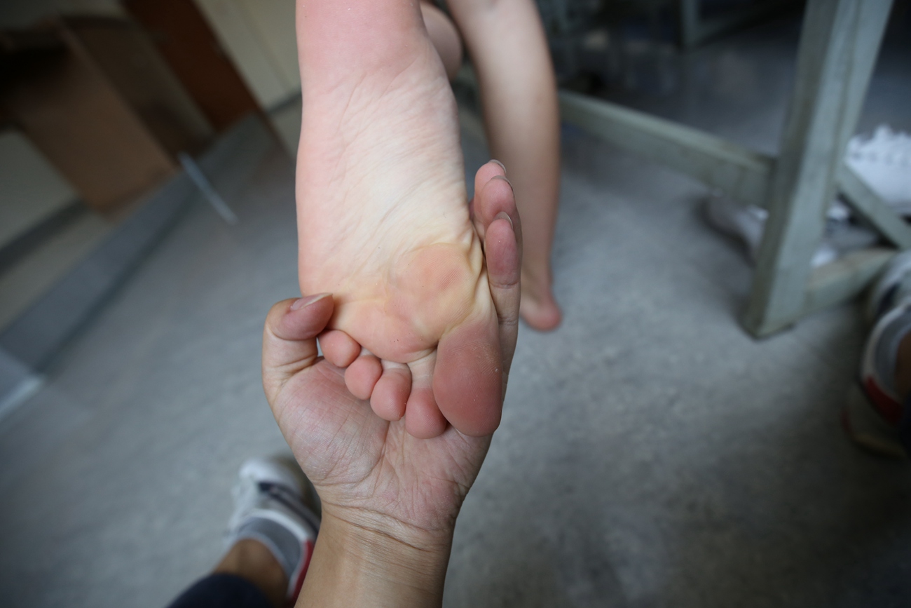 图片[158]-大西瓜爱牙膏-早期作品-S024 裸足+长丝 [315P] – 速更版-美库