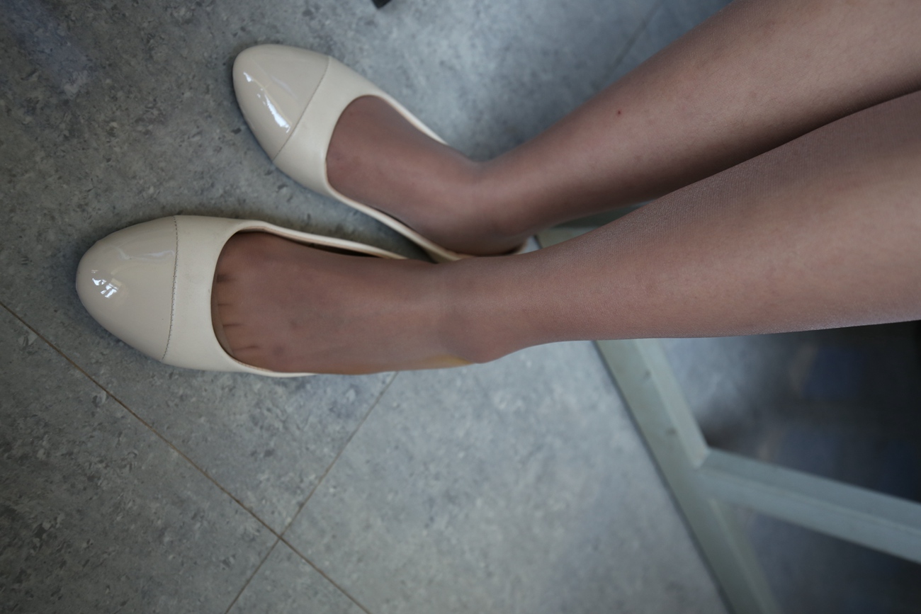 图片[198]-大西瓜爱牙膏-早期作品-S024 裸足+长丝 [315P] – 速更版-美库