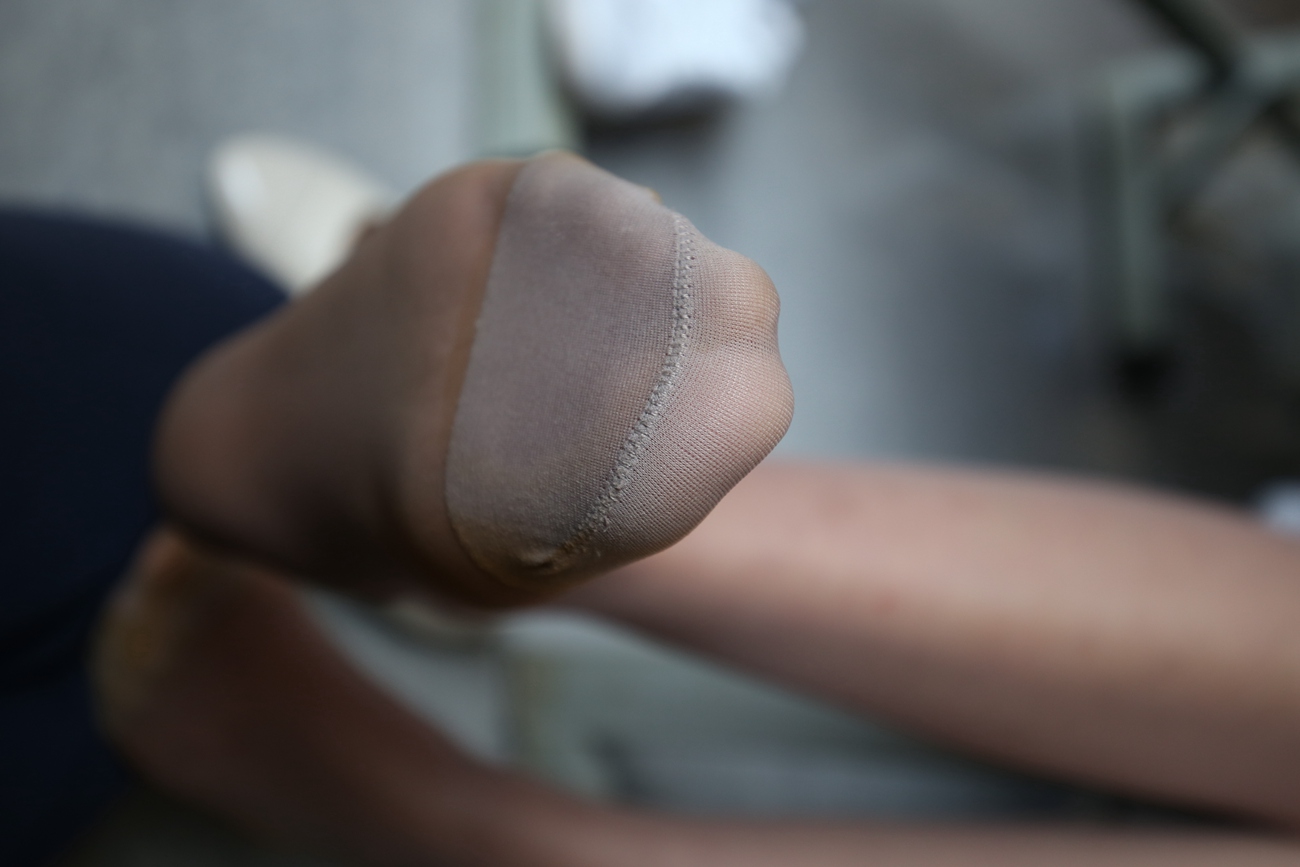 图片[215]-大西瓜爱牙膏-早期作品-S024 裸足+长丝 [315P] – 速更版-美库