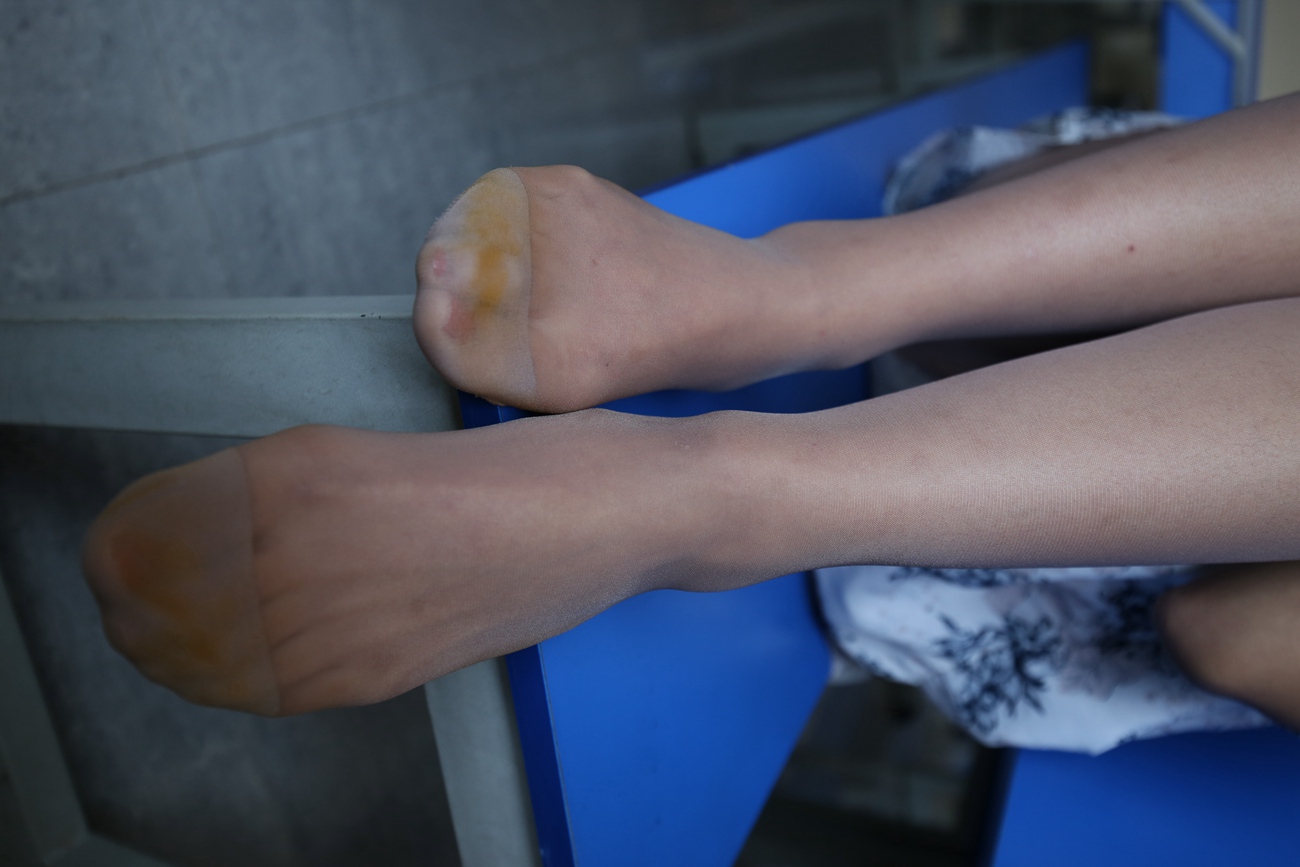 图片[231]-大西瓜爱牙膏-早期作品-S024 裸足+长丝 [315P] – 速更版-美库