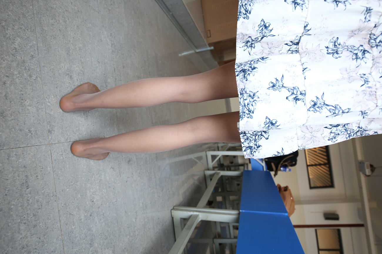 图片[260]-大西瓜爱牙膏-早期作品-S024 裸足+长丝 [315P] – 速更版-美库