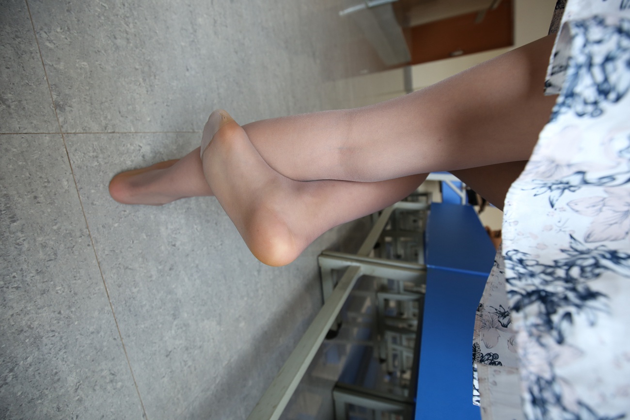 图片[284]-大西瓜爱牙膏-早期作品-S024 裸足+长丝 [315P] – 速更版-美库