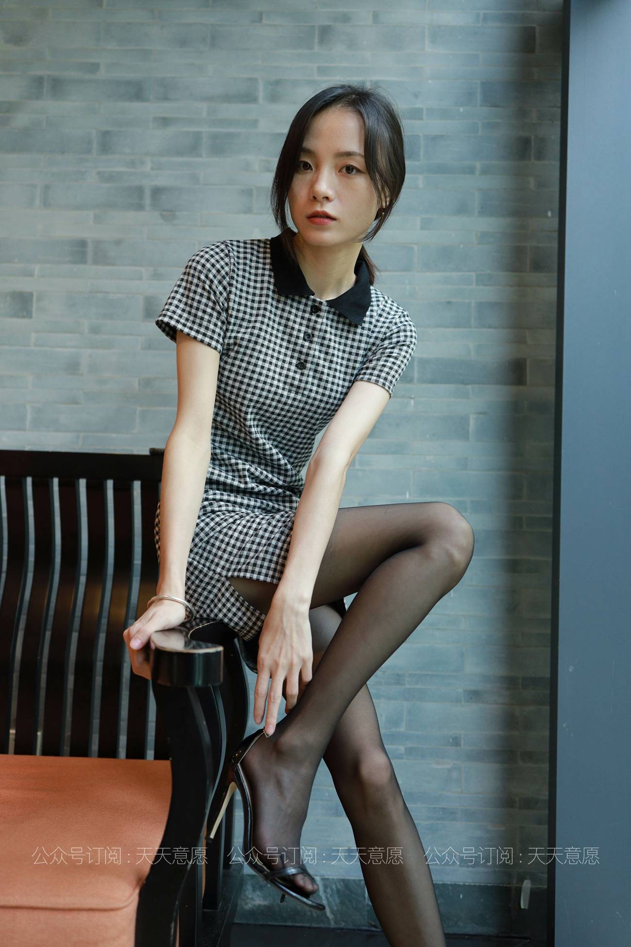 图片[31]-[IESS异思趣向] 耽丝 210815小六的黑丝格子短裙 [86P] – 速更版-美库