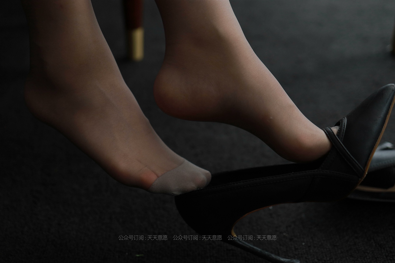 图片[22]-[IESS异思趣向] 耽丝 210817 小婕的周一例会 [95P] – 速更版-美库