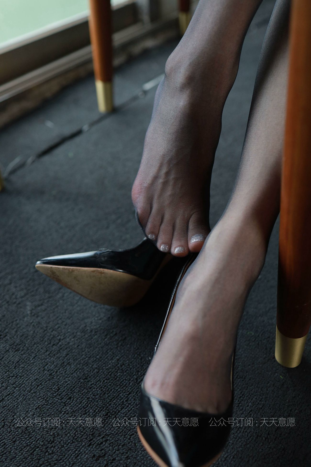 图片[25]-[IESS异思趣向] 耽丝 210822 小六在办公 [101P] – 速更版-美库