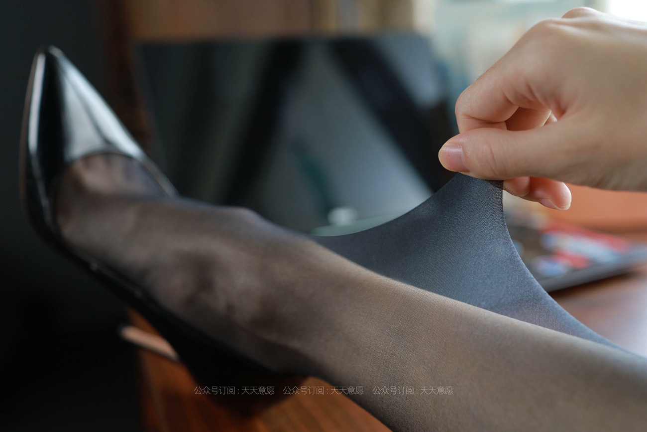 图片[43]-[IESS异思趣向] 耽丝 210822 小六在办公 [101P] – 速更版-美库