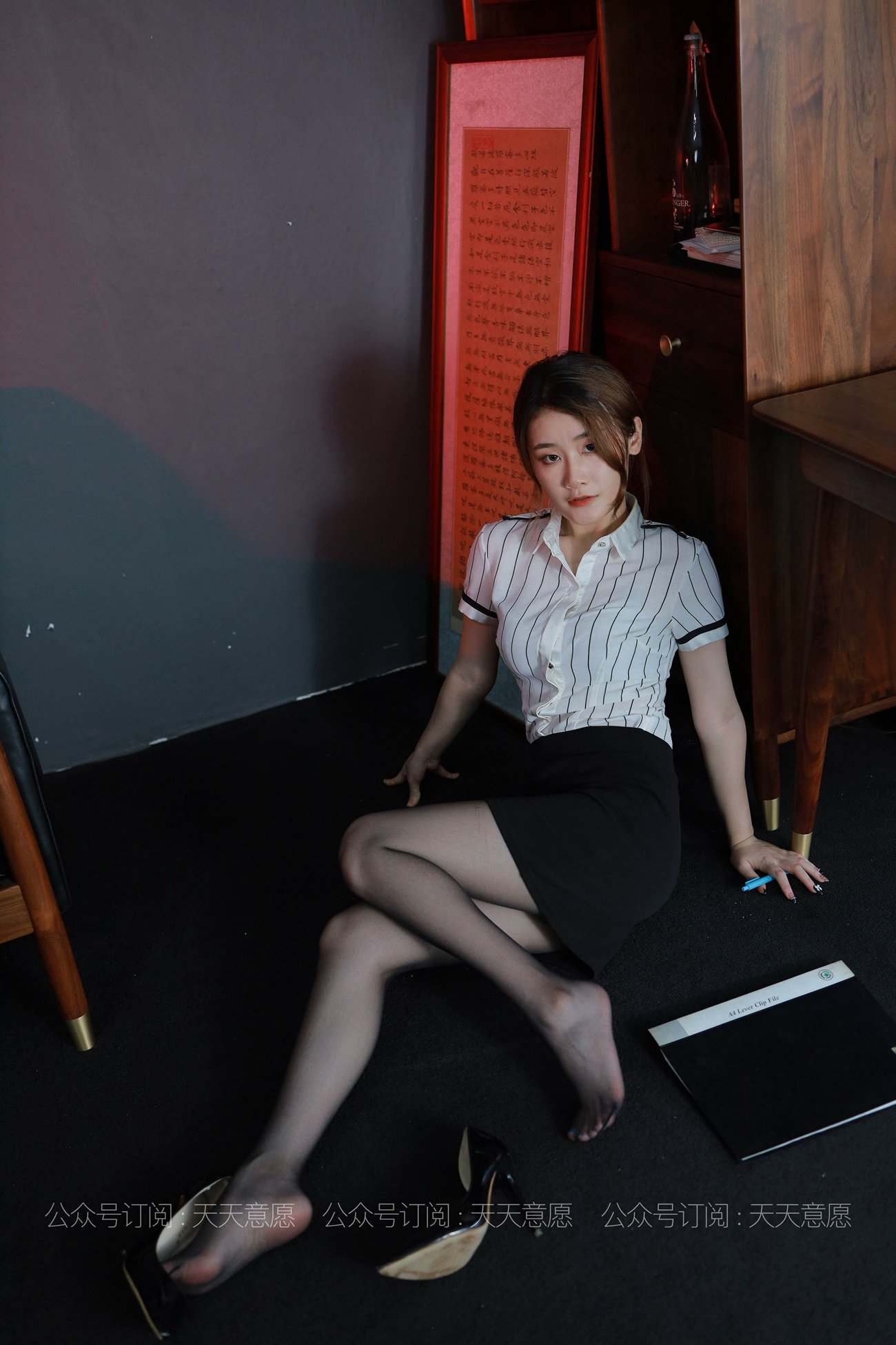 图片[87]-[IESS异思趣向] 耽丝 210824 麻辣秘书 紫薇 [99P] – 速更版-美库