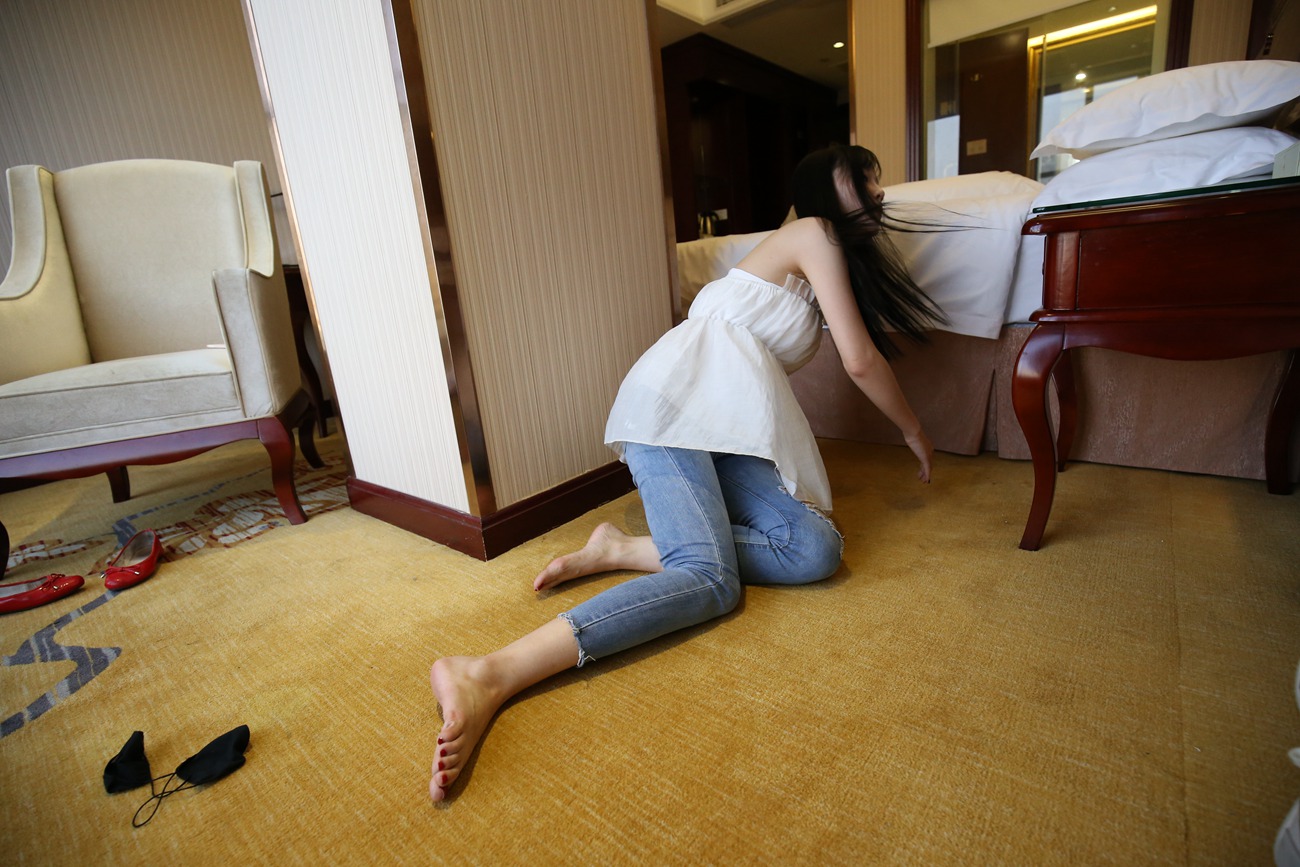 图片[99]-大西瓜爱牙膏-早期作品-S029 牛仔裤3-裸足 [134P] – 速更版-美库