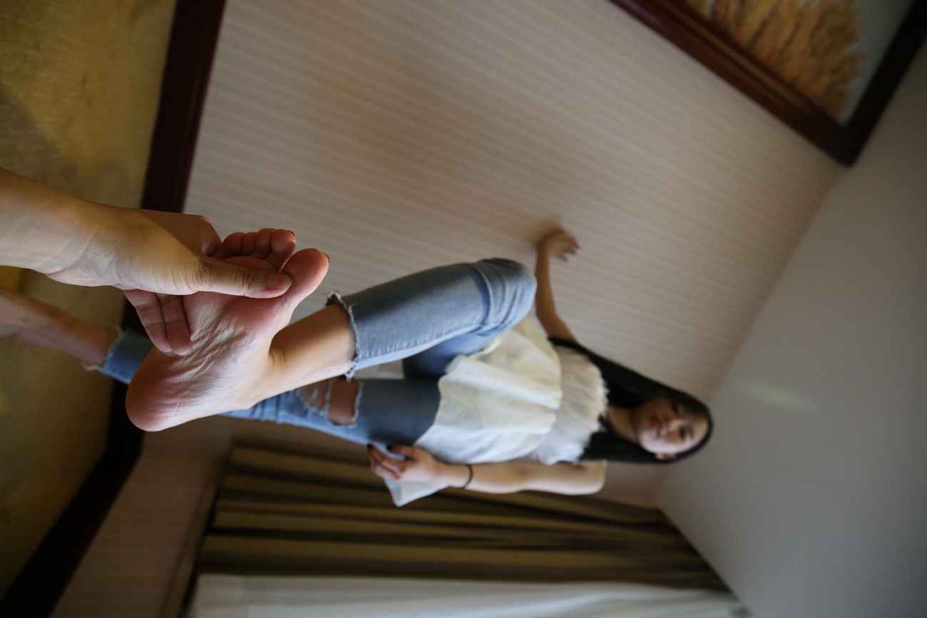 图片[120]-大西瓜爱牙膏-早期作品-S029 牛仔裤3-裸足 [134P] – 速更版-美库