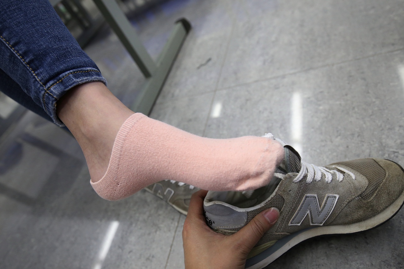 图片[21]-大西瓜爱牙膏-早期作品-S030 清纯1-裸足 [152P] – 速更版-美库