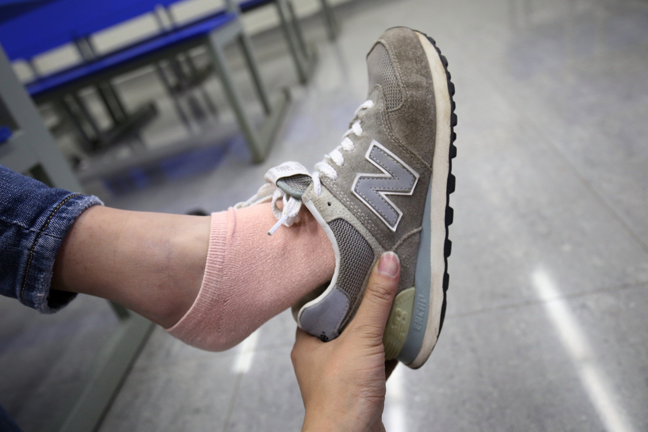 图片[153]-大西瓜爱牙膏-早期作品-S030 清纯1-裸足 [152P] – 速更版-美库