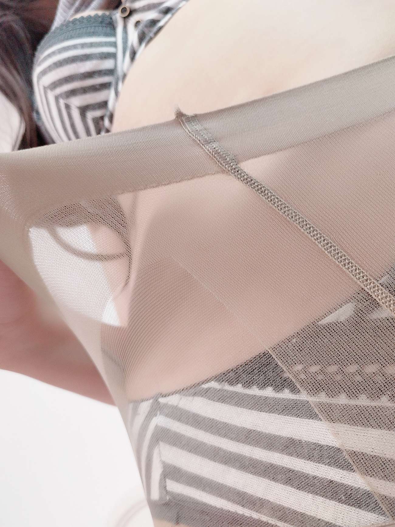 图片[8]-轩萧学姐  职场新人OL[25P] – 速更版-美库