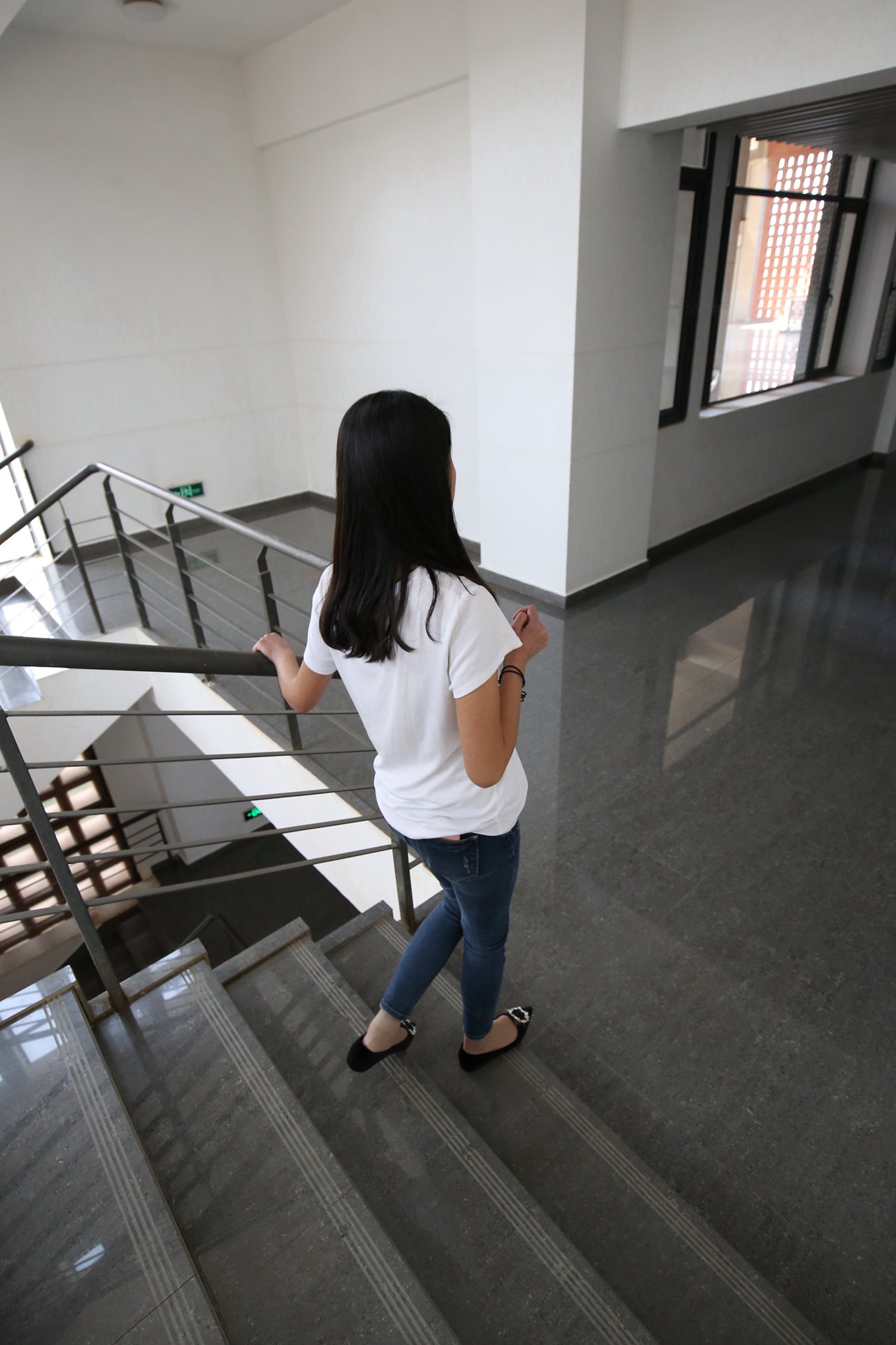 图片[197]-大西瓜爱牙膏-早期作品-S031 清纯2-牛仔裤 [263P] – 速更版-美库