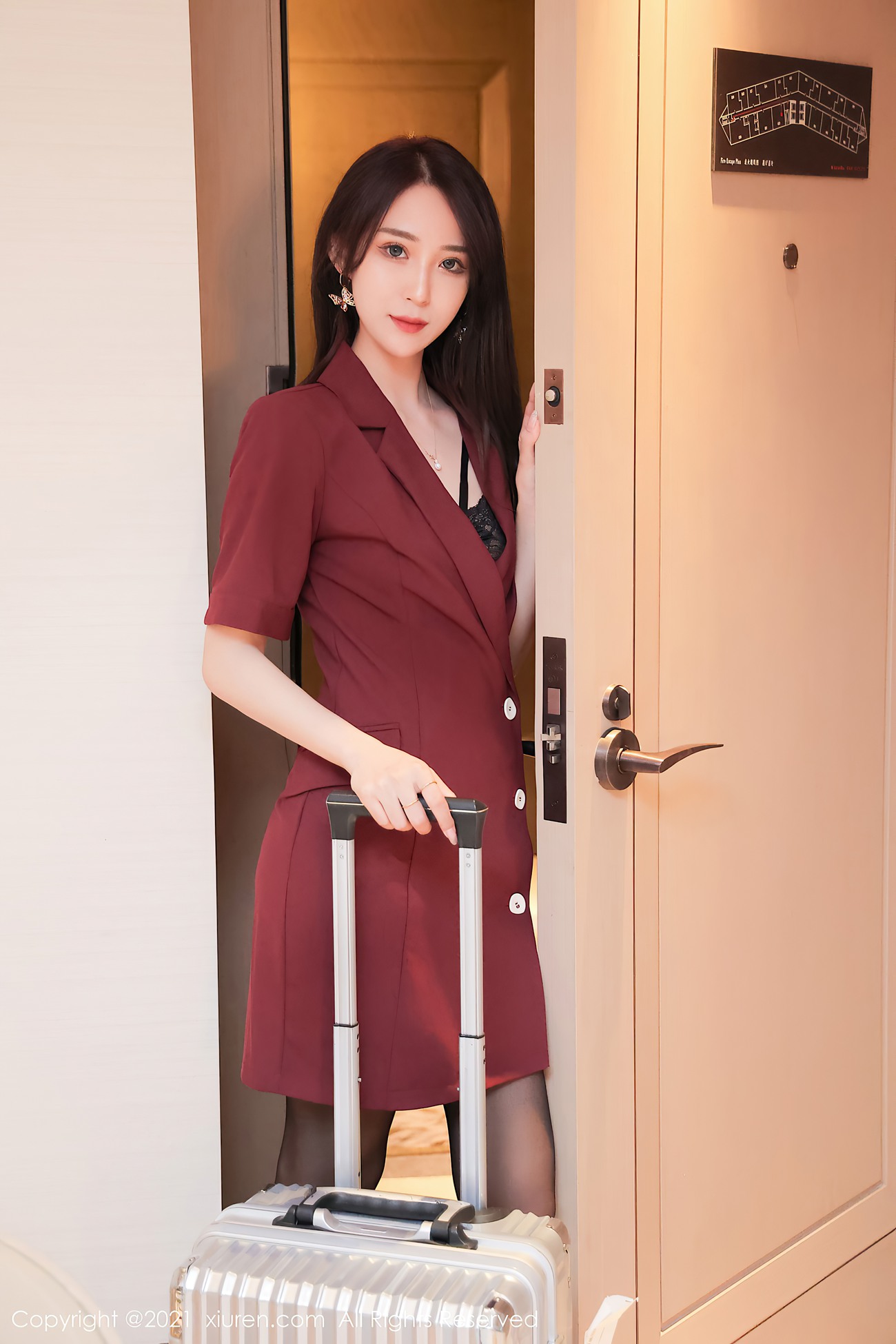 图片[60]-[Xiuren秀人网]2021.08.27 NO.3863 周慕汐baby[70+1P] – 速更版-美库