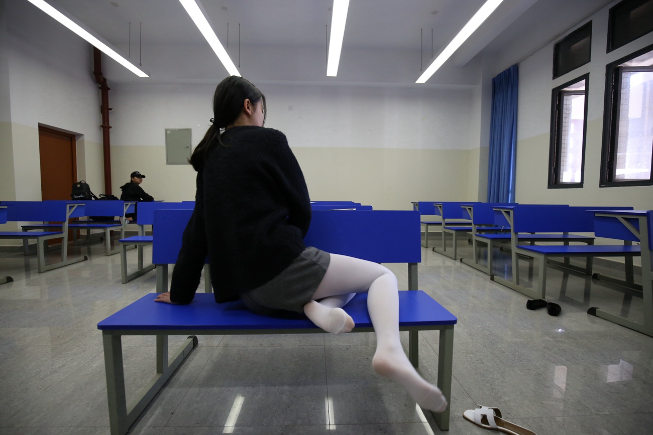 图片[25]-大西瓜爱牙膏-早期作品-S032 清纯3-白丝[338P] – 速更版-美库