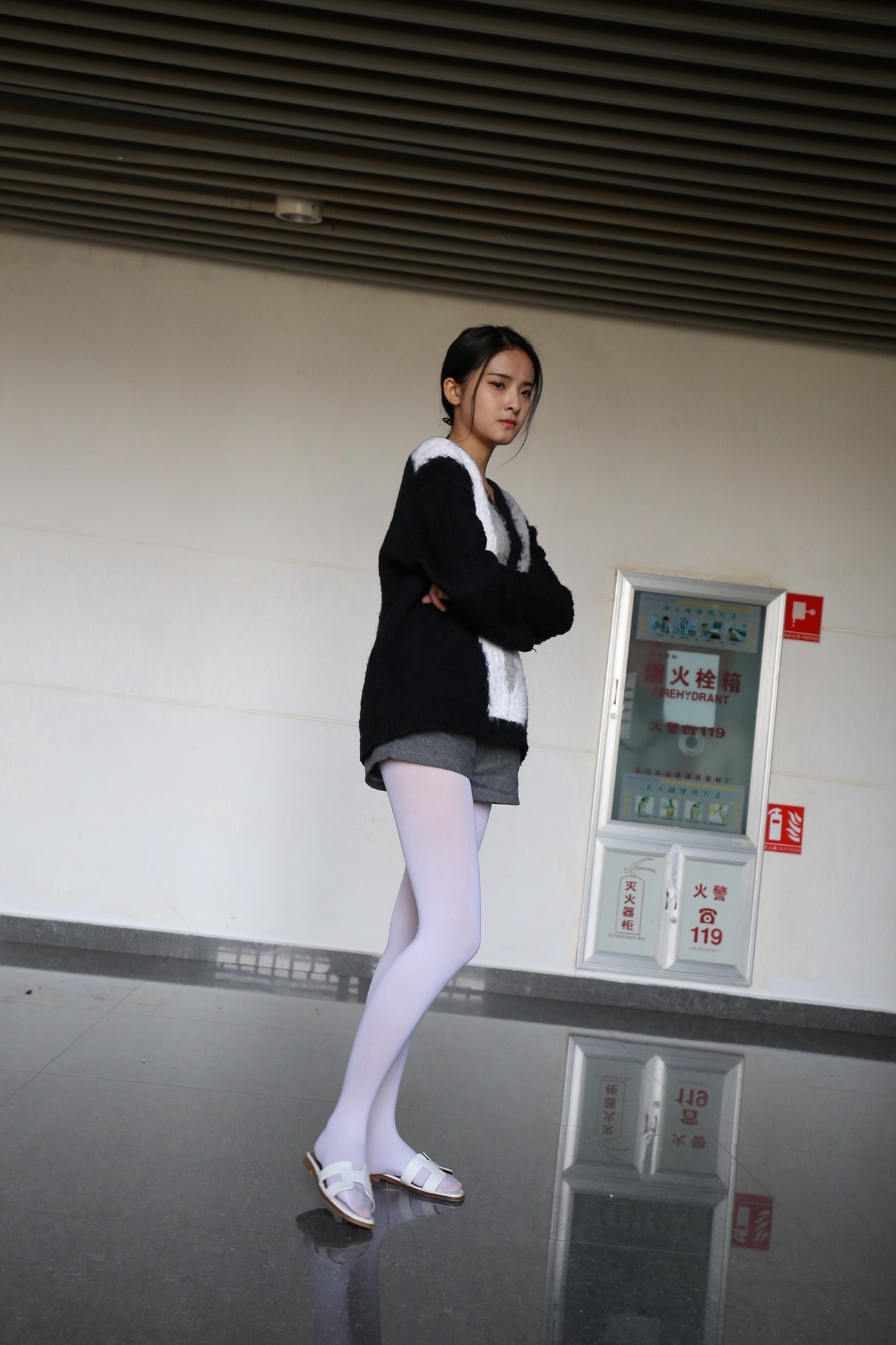 图片[220]-大西瓜爱牙膏-早期作品-S032 清纯3-白丝[338P] – 速更版-美库